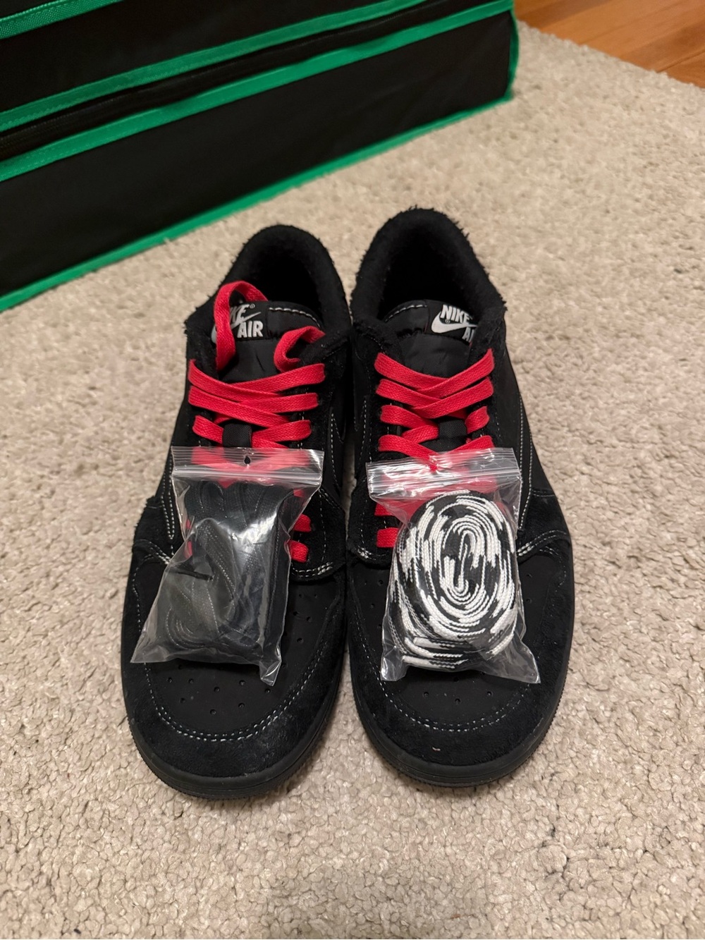 Nike Cactus Jack Jordan 1 Low Black Phantoms